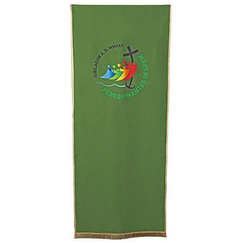 Green printed lectern cover with the official logo of the Jubilee 2025, multilingual. 1