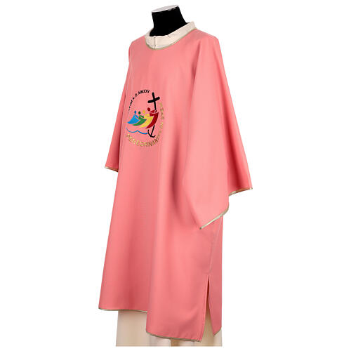 Dalmatica rosa ricamata Giubileo 2025 tessuto Vatican 3