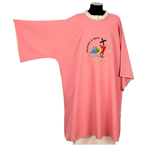 Dalmatica rosa ricamata Giubileo 2025 tessuto Vatican 4