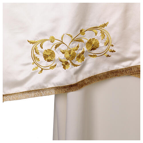 Solemn humeral veil with gold embroidery and jewel button 4