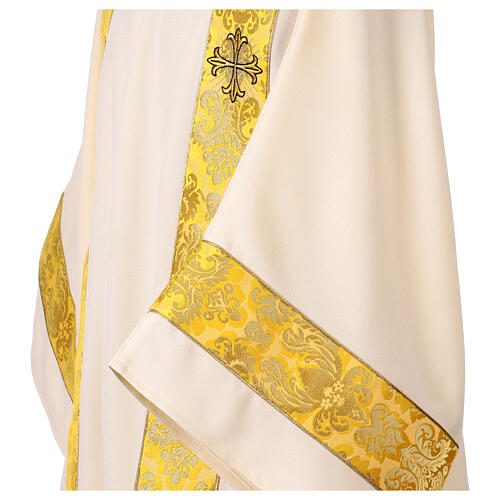 Dalmática entorchado brocado oro bordado cruces oro negro 4