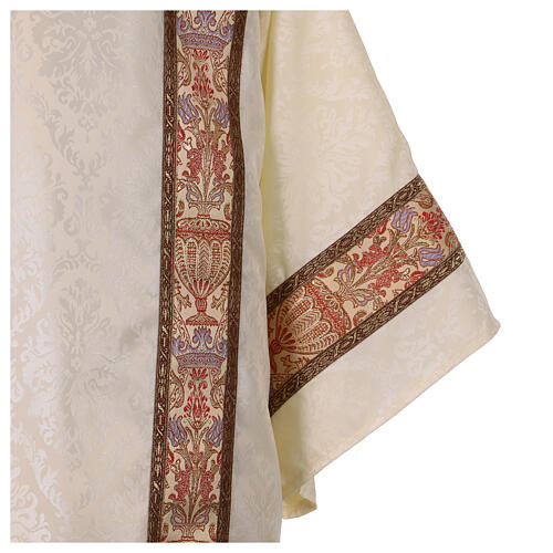 Damask dalmatic with brocade galloon inserts 2