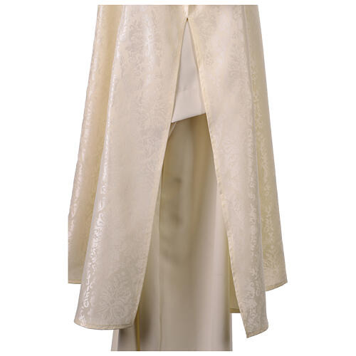 Damask dalmatic with brocade galloon inserts 5