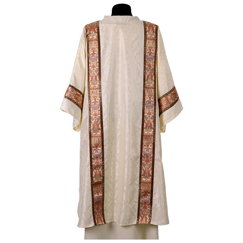 Damask dalmatic with brocade galloon inserts 6
