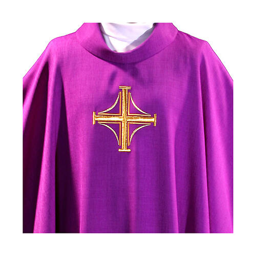 Chasuble with golden cross embroidery and Eucharistic symbols 8