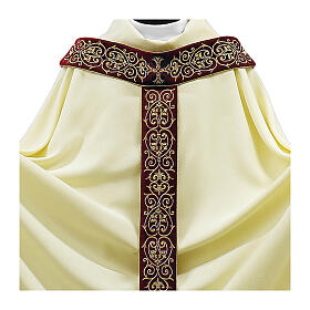 Cream-coloured chasuble with burgundy velvet pallium and golden embroidery