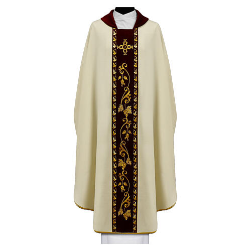 Chasuble with velvet band embroidered with golden vine leaves 5