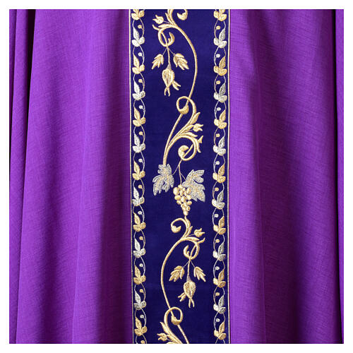 Chasuble with velvet band embroidered with golden vine leaves 7