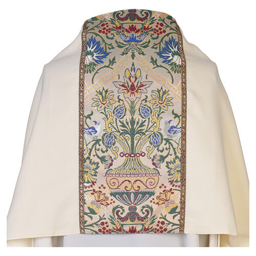 Voile huméral blanc décorations florales en couleurs 3