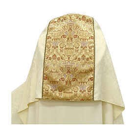 White humeral veil in damask fabric with golden brocade inserts