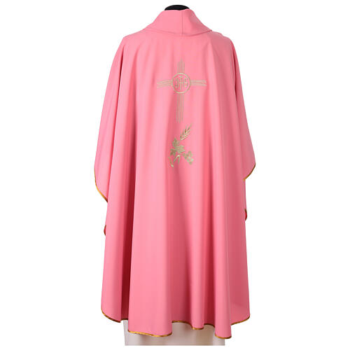 Chasuble rose IHS croix raisin en polyester 4