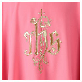 Chasuble rose broderie machine IHS couleur or