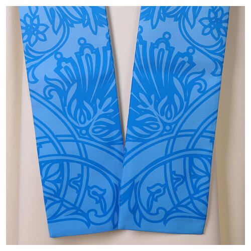 Étole Mariale bleu ciel avec monogramme brodé 3