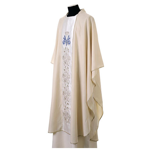 Casulla con franja de viscosa y lana bordados marianos y arabescos florales 3