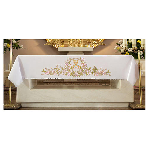 Nappe pour autel 165x300 cm fleurs roses et initiales mariales 1