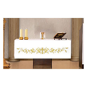 Toalha de altar 165x300 cm bordados dourados, flores e cruz central