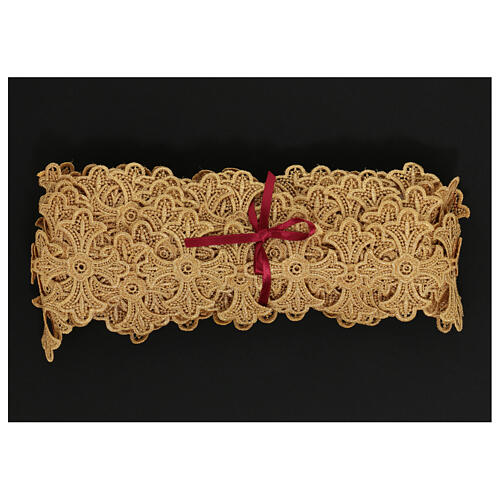 Golden lace band of cross with lily flower shape, macramé, 9 cm euro/m 3