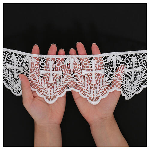 White lace trim, macramé embroidery with spikes and cross pattern, 10 cm euro/m 2