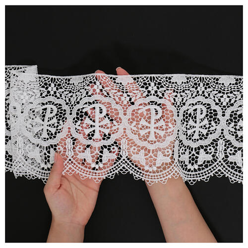 White macramé lace, Chi-Rho, 16 cm, euro/m 2