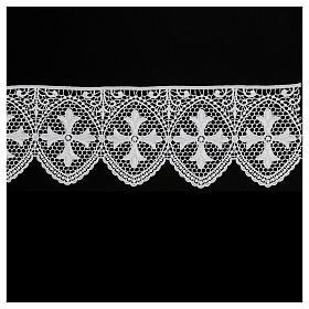 White macramé lace with lily-shaped cross, 12 cm, euro/m