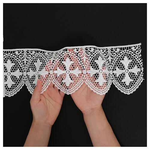 Macrame lace with white lily cross 12 cm USD/mt 2