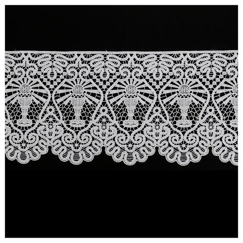 Macrame lace with white chalice 17 cm USD/mt 1