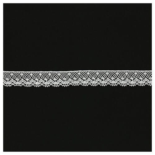 White bobbin lace with mesh pattern, 3.5 cm, euros/m 1