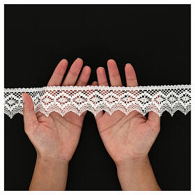 Bobbin white lace with pointed tips 4.5 cm euro/mt