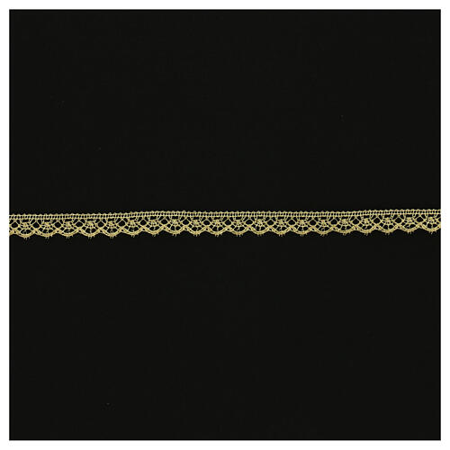 Scalloped lace of half fine gold thread, 2 cm, euros/m 1