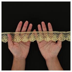 Pasamanería bolillo oro medio fino 4,5 cm euro/mt