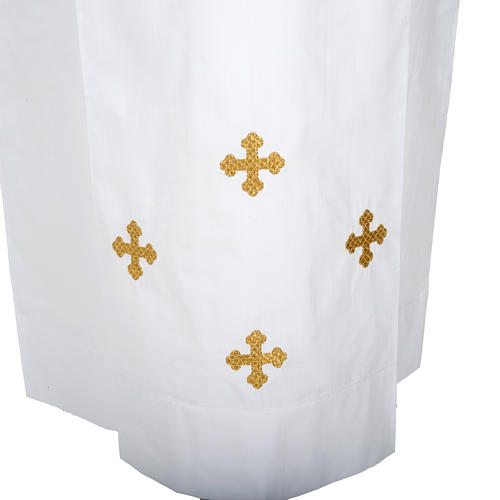 Aube blanc laine croix décorés 2
