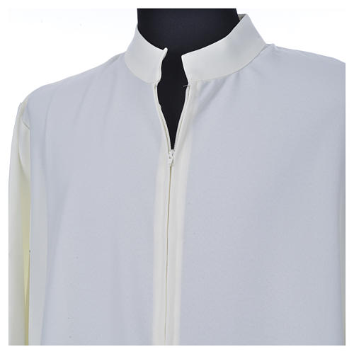 Simple Catholic Alb in 100% polyester, with zipper on front in ivory 4