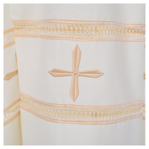 Aube liturgique ivoire broderie de jours 45% laine 55% polyester 5