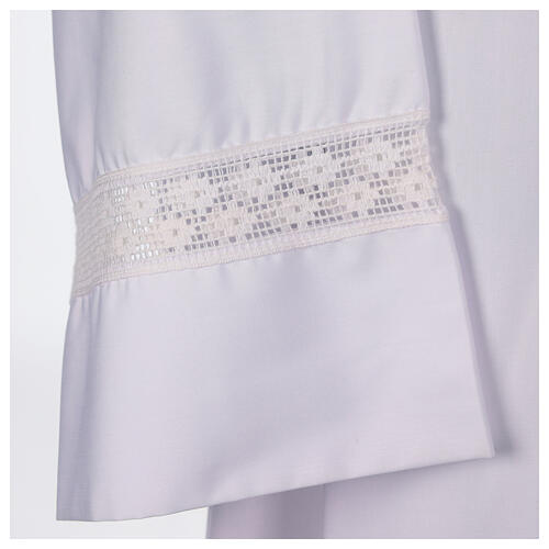 Alb with pleats and cotton lace on hem and sleeves in cotton mix 7