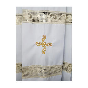 Surplice with six folds, partition and embroidered cross