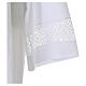 Aube blanche 65% polyester 35% coton décorations sur manche entretoile dentelle fermeture épaule s3