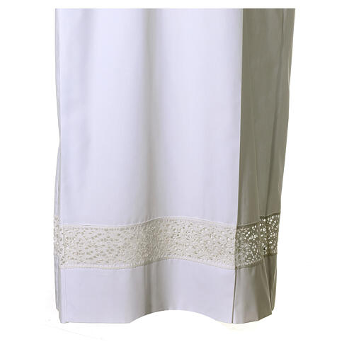 White alb 65% polyester and 35% cotton with golden lace partition and zip on the front 2