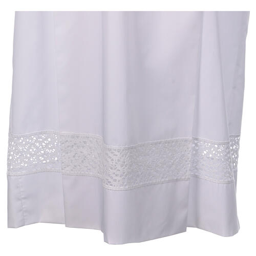 Clergy Alb with shoulder zipper with golden lace and crochet partition 65% polyester 35% cotton 2