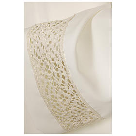Roman Alb in ivory with golden lace partition 100% polyester and shoulder zipper