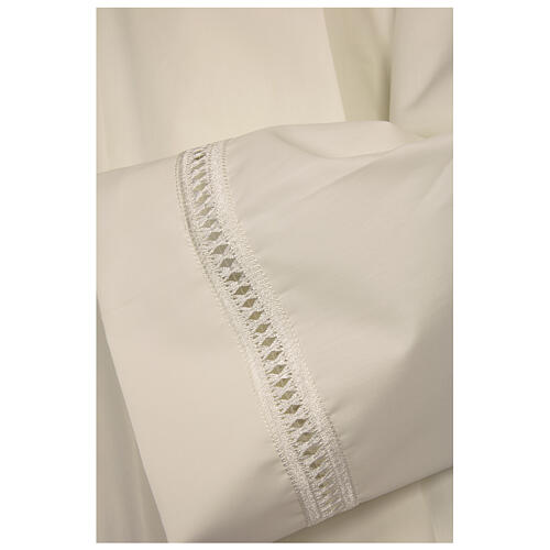 Deacon Alb in Ivory, polyester with shoulder zipper and gigliuccio hemstitch 2