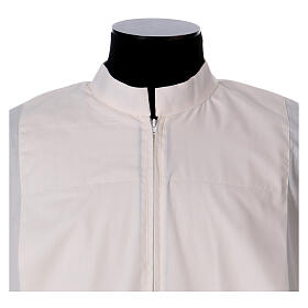 Priest Alb 65% polyester 35% cotton with 2 pleats and zipper on the front, ivory