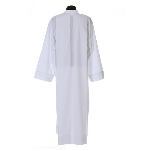 Albe in der Farbe Weiß aus 65% Polyester und 35% Baumwolle mit zwei gelegten Falten Reißverschluss auf der Schulter 5