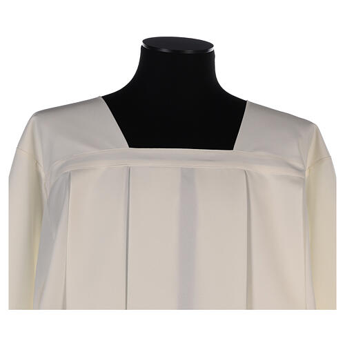 Surplice 100% polyester with gigliuccio hemstitch, 4 pleats, ivory 2