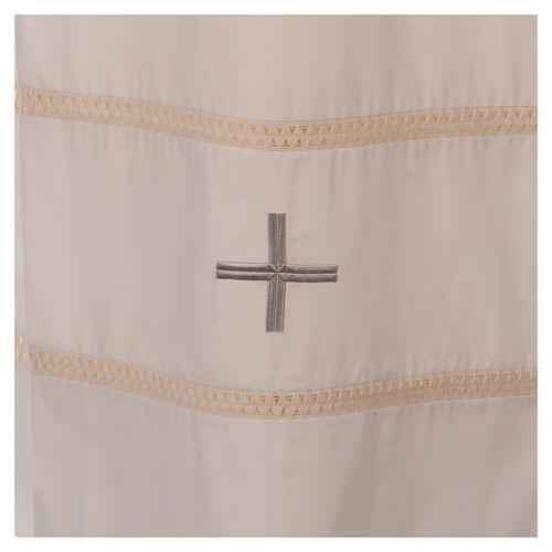 Ivory alb with cross and ivory hemstitch Gamma 2