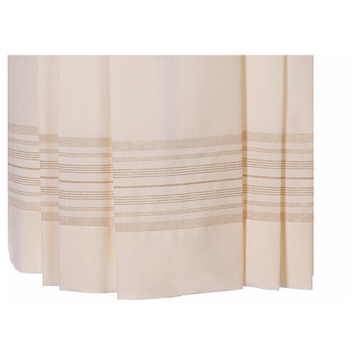 Surplis couleur ivoire 55% polyester 45% laine décorations dorées Gamma 2