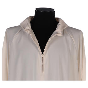 Alben: Albe, elfenbeinfarben, aus 100% Polyester, leichtes Gewebe