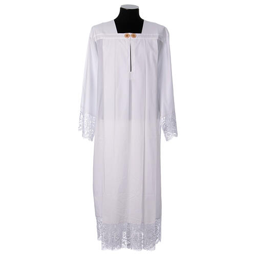 White polycotton alb with lateral pleats, macramé lace and golden clasp 1