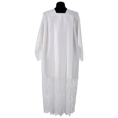 Albe mit JHS-Stickerei, florales Motiv, Makramee-Spitze aus Baumwolle und Seide 10