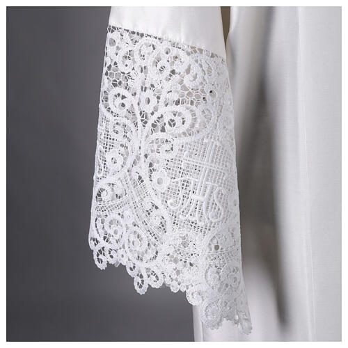 Surplice with embroidery, macramé lace with floral pattern and JHS, cotton/silk 8