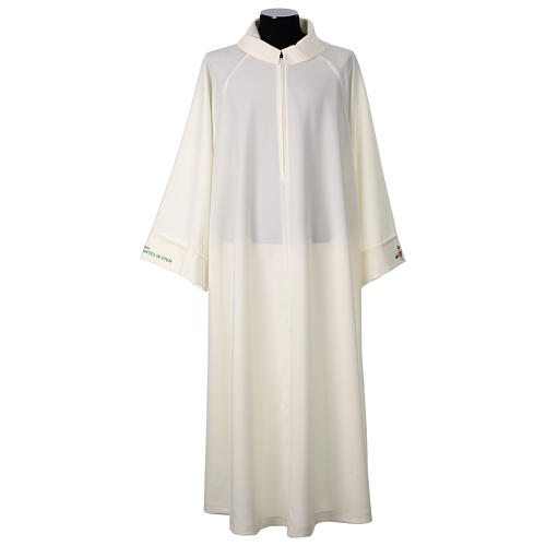 Alva cor de marfim com logótipo oficial Jubileu 2025 corte alargado capuz falso 1